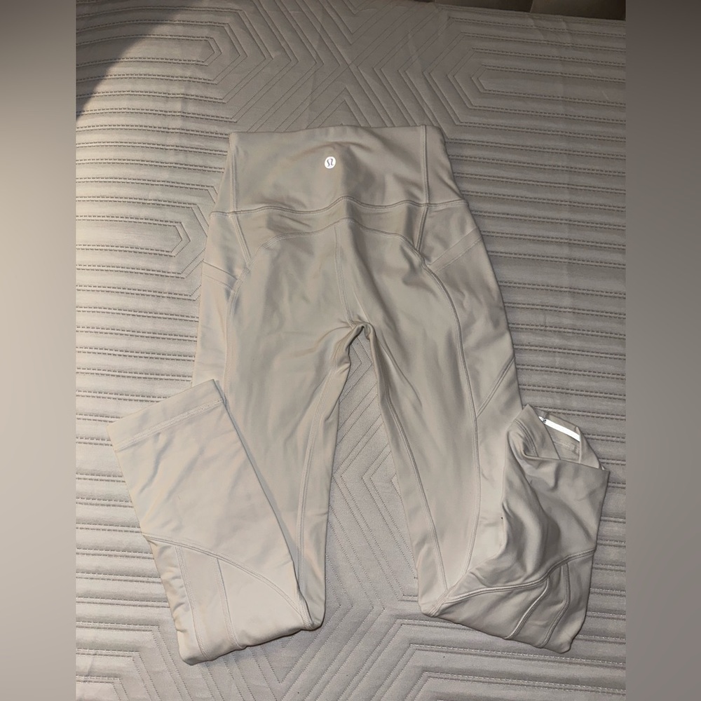 Lululemon size 2 white pants